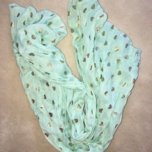 beautiful mint infinity scarf with golden hearts